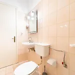 Arianna 15 Apartman *