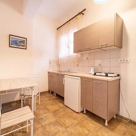 Apartamento Arianna 15 *